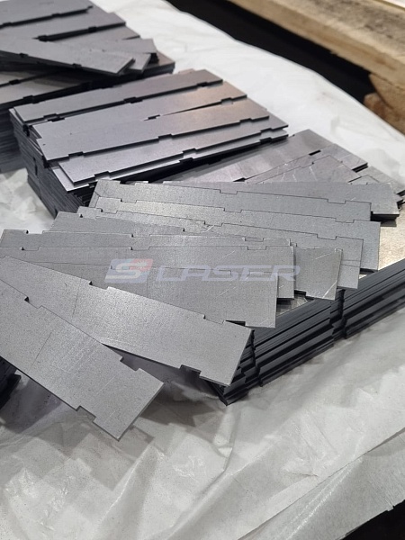 Резка листового металла: что это такое, как работает, виды резки металла